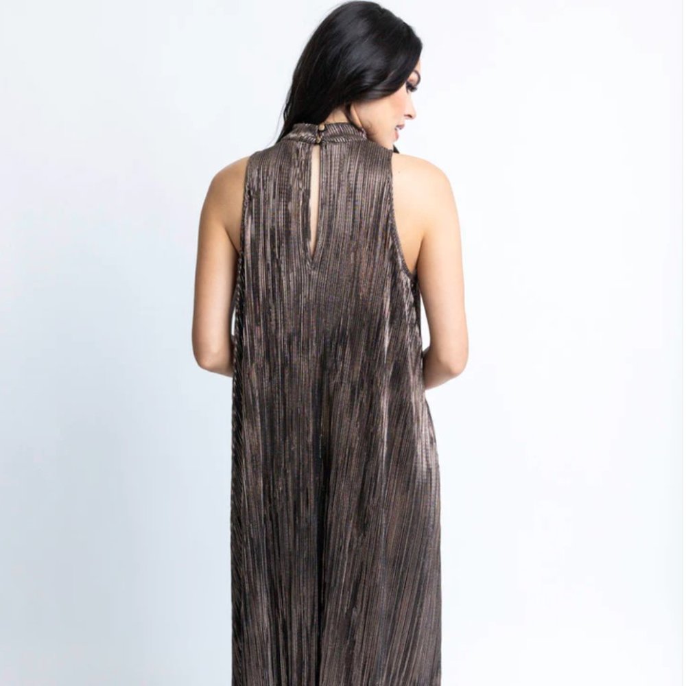 Karlie NWT Size Medium Gunmetal Metallic Maxi Dress - Picture 3 of 7